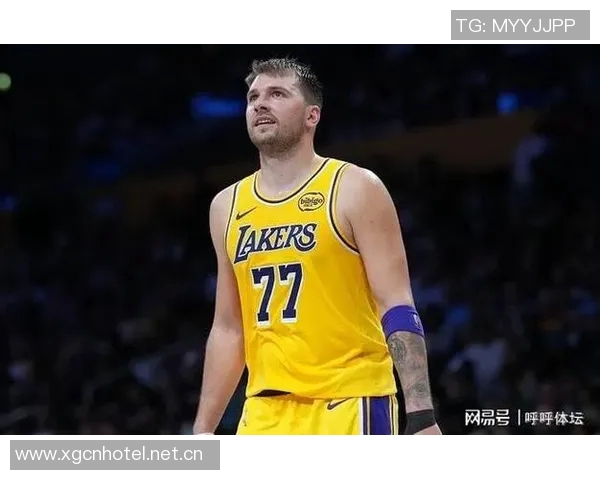 GM调查揭示最佳传球手约基奇遥遥领先东契奇吹杨哈登紧随其后